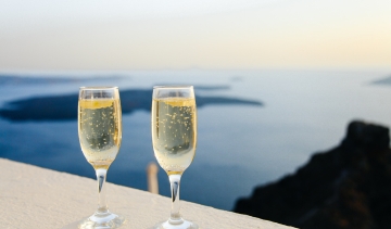 Deluxe Honeymoon Package
